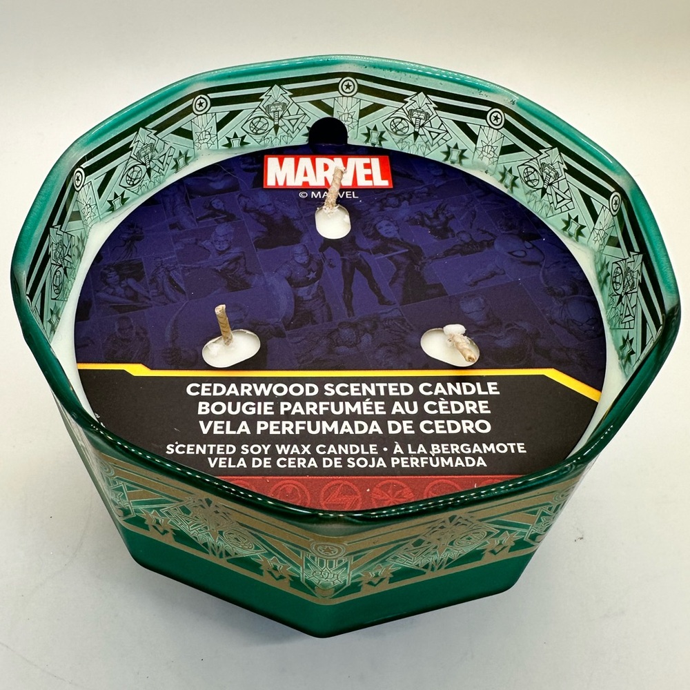 Disney Parks Marvel Cederwood Scented 3 Wick
Candle Decorative Glass Holder NEW